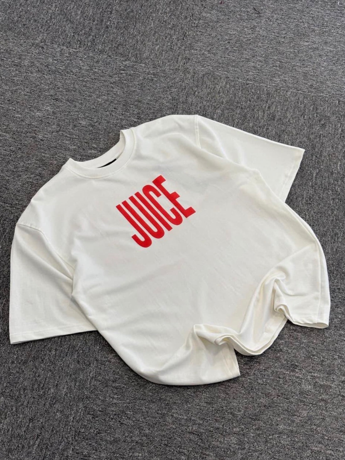 White & Red Graphic T-shirt